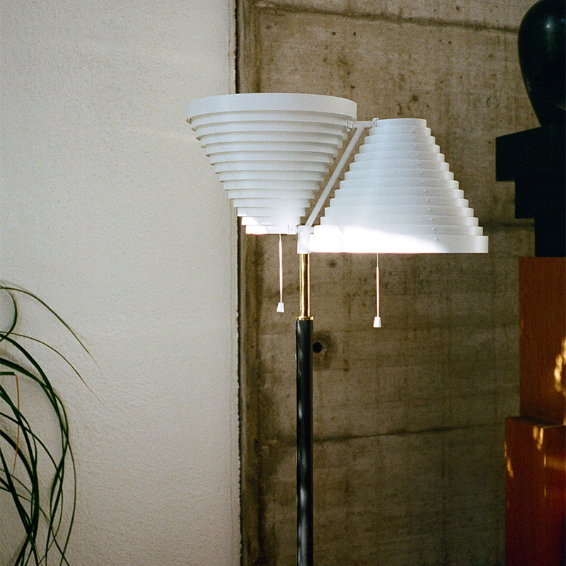 Artek A810 Floor Light