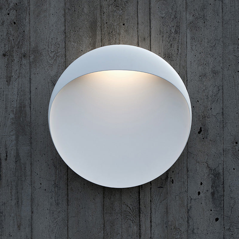 Louis Poulsen Flindt Wall Light
