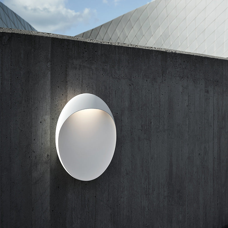 Louis Poulsen Flindt Wall Light