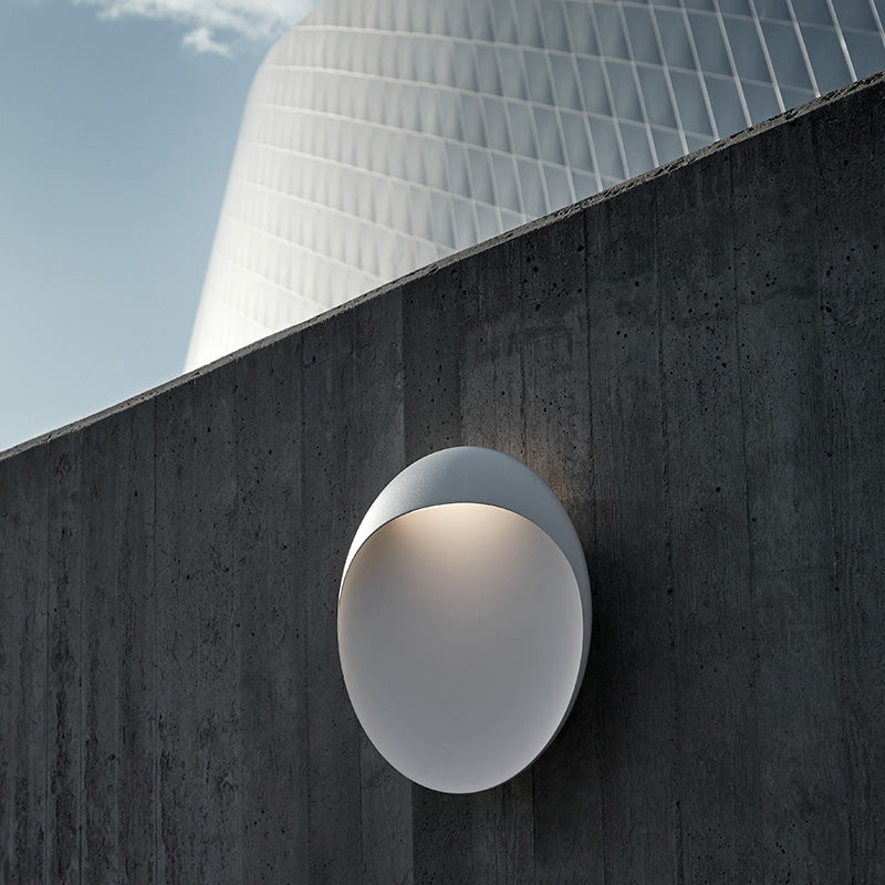 Louis Poulsen Flindt Wall Light