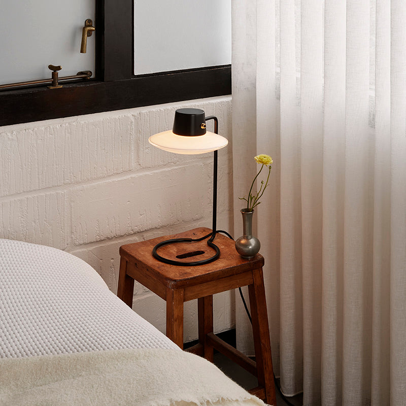 Louis Poulsen AJ Oxford Table Lamp
