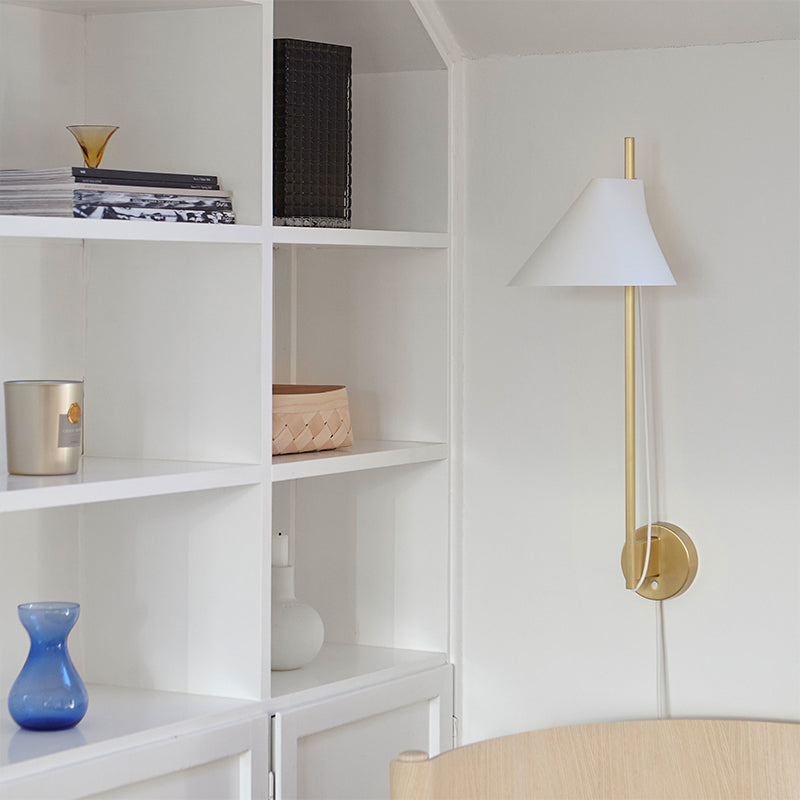 Louis Poulsen YUH Wall Light