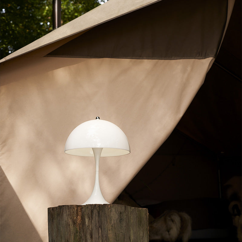 Louis Poulsen Panthella 250 Table Lamp
