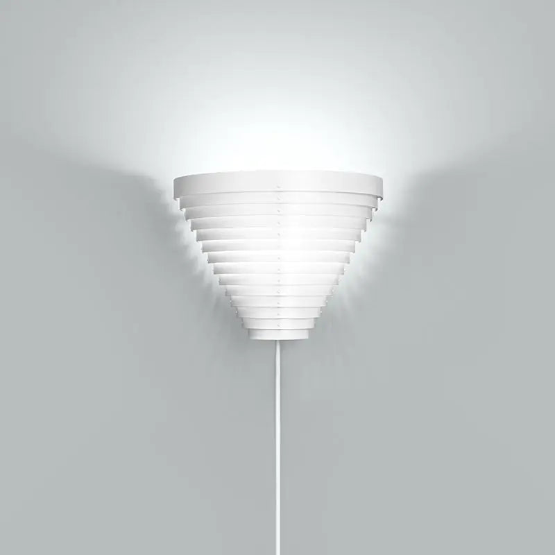 Artek A910 Wall Light