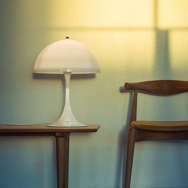 Louis Poulsen Panthella 400 Table Lamp