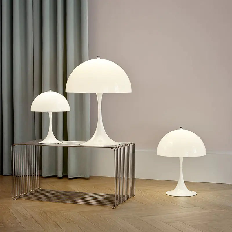Louis Poulsen Panthella 320 Table Lamp
