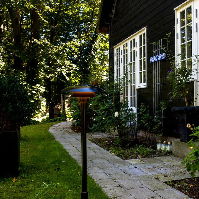 Louis Poulsen PH 3-2½ Bollard Floor Light