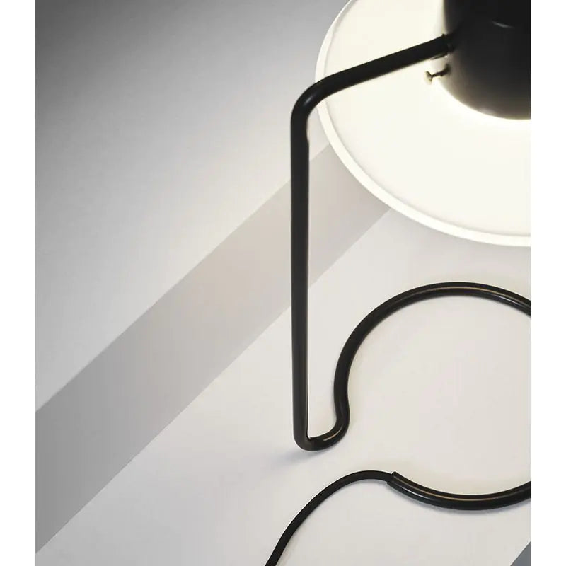 Louis Poulsen AJ Oxford Table Lamp