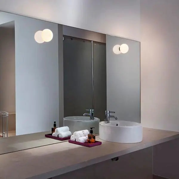 Flos Glo-Ball Mini C/W Light